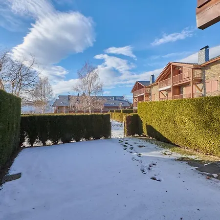 Holiday home Adosada En Con Jardin